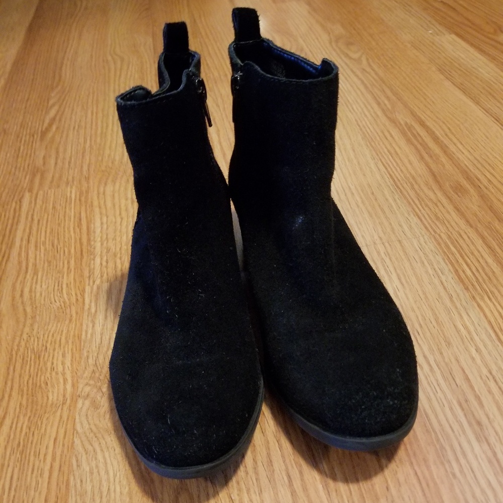 Vince camuto booties